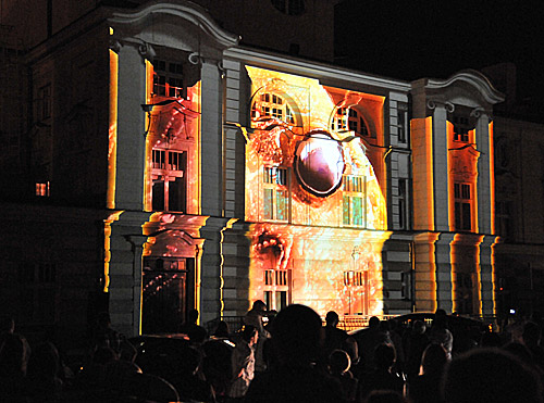 Jeden z pokazów na festiwalu Skyway 2012